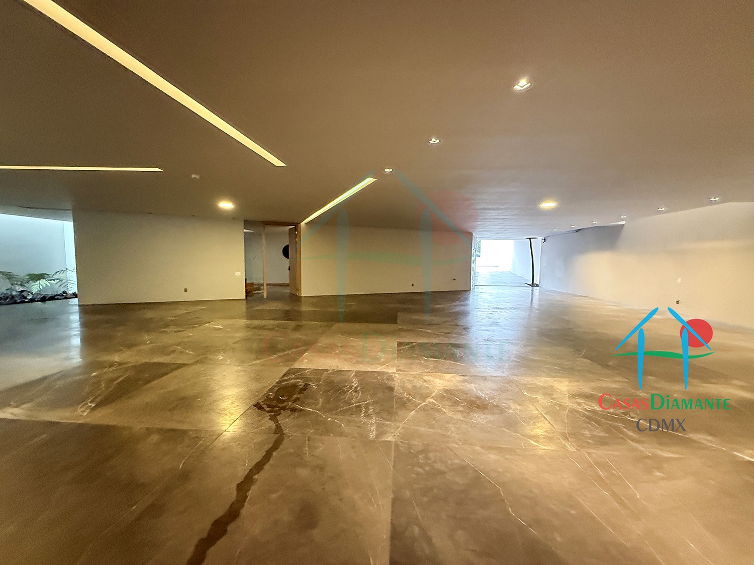 Jardines del Pedregal Casa Ópera GBC - Estacionamiento 5